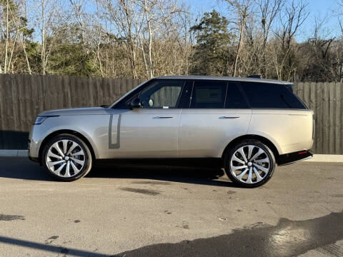 2025 Land Rover Range Rover P400 SE