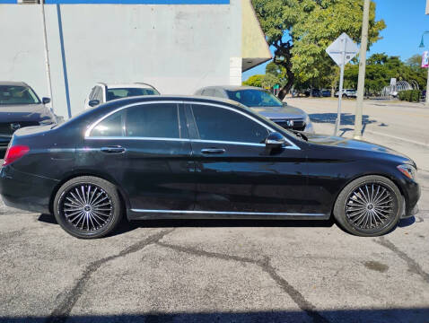 2015 Mercedes-Benz C-Class C 300