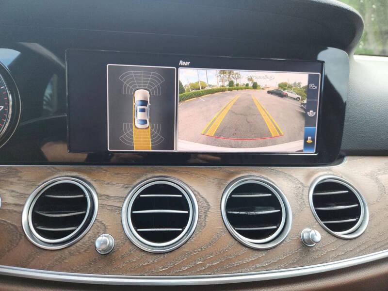 2018 Mercedes-Benz E-Class E 300