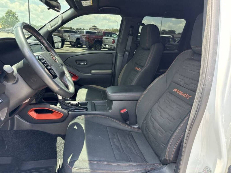 2024 Nissan Frontier
