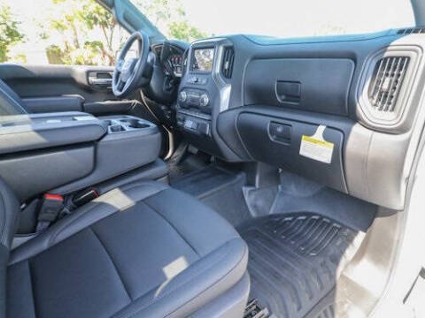 2025 GMC Sierra 2500HD Pro