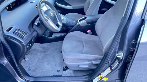 2013 Toyota Prius Three