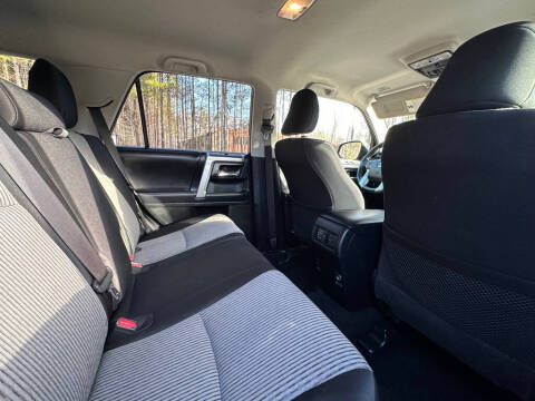 2018 Toyota 4Runner SR5