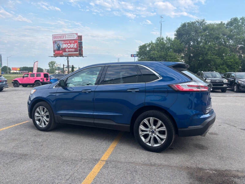 2021 Ford Edge Titanium