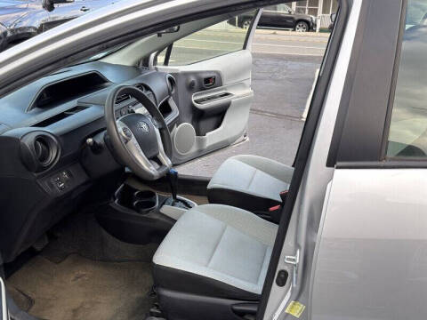 2014 Toyota Prius c One