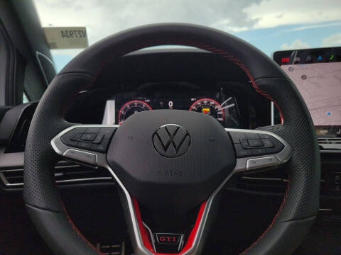 2026 Volkswagen Golf GTI SE