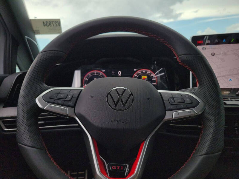2026 Volkswagen Golf GTI SE