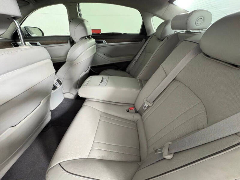 2019 Genesis G80