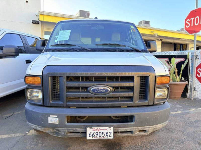 2010 Ford E-Series E-250
