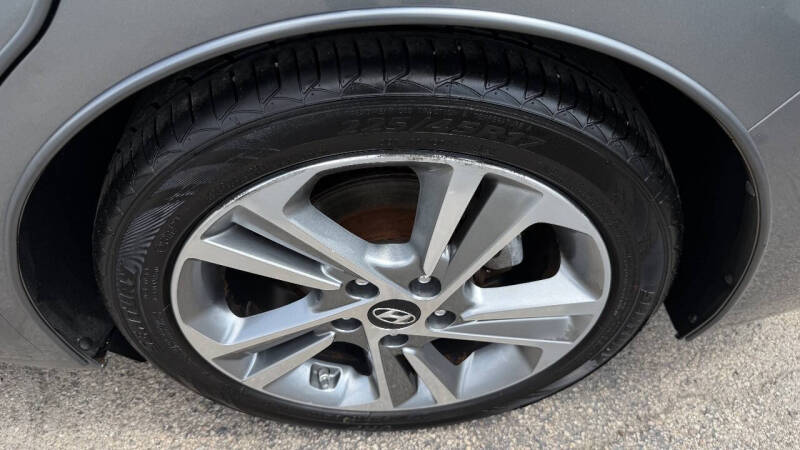 2017 Hyundai Elantra Limited
