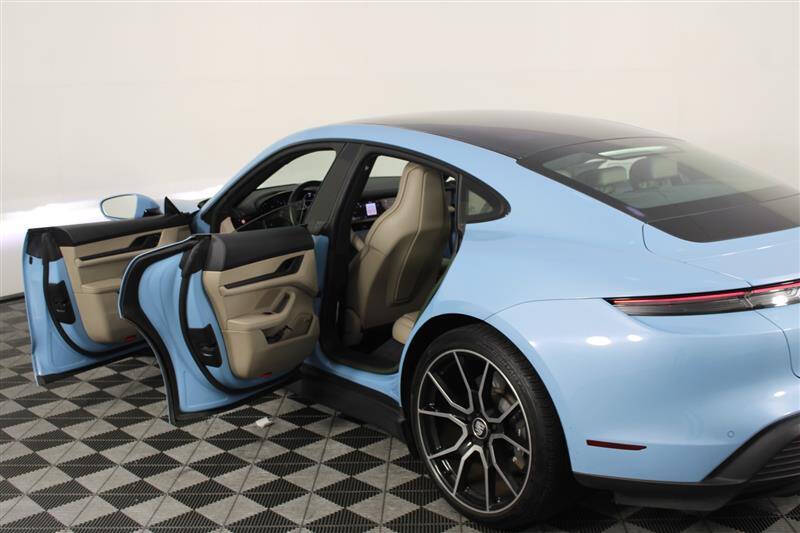 2022 Porsche Taycan