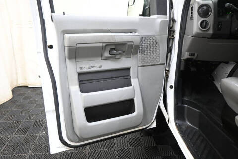 2014 Ford E-Series E-150