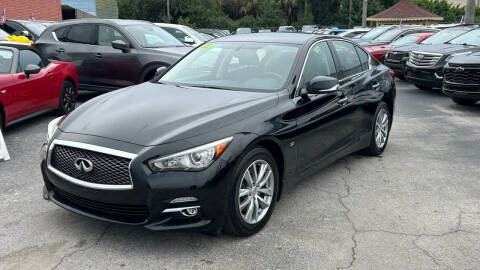 2015 Infiniti Q50 Premium