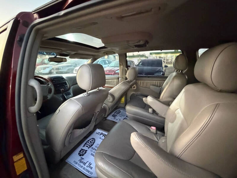 2006 Toyota Sienna