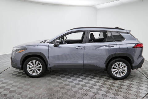 2025 Toyota Corolla Cross LE