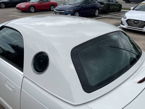 2002 Ford Thunderbird Deluxe