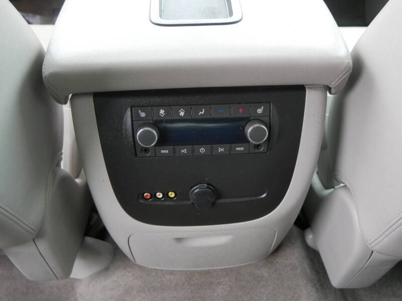 2014 GMC Yukon XL SLT