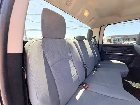 2016 RAM 1500 Express