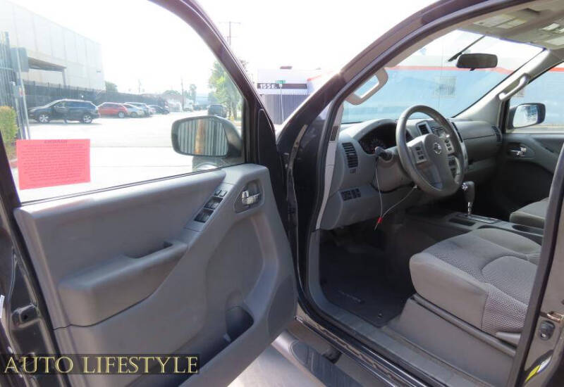 2015 Nissan Frontier