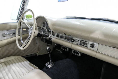 1957 Ford Thunderbird