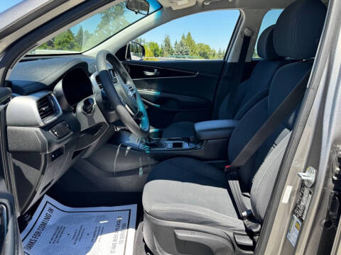 2019 Kia Sorento L