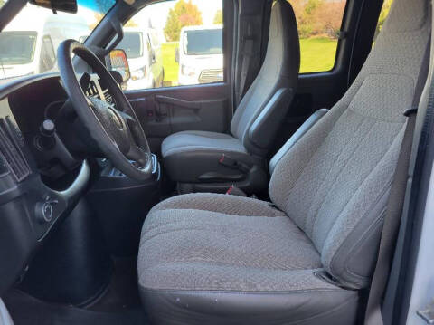 2017 Chevrolet Express LT 3500