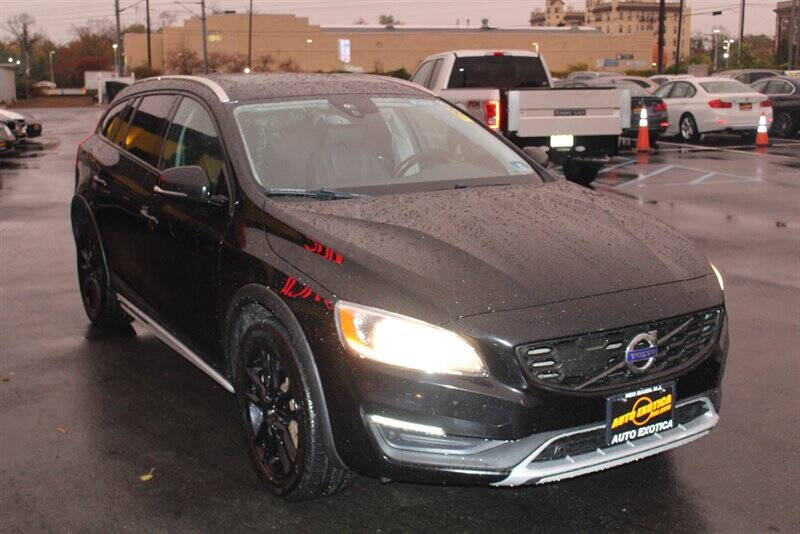 2018 Volvo V60 Cross Country T5 Premier