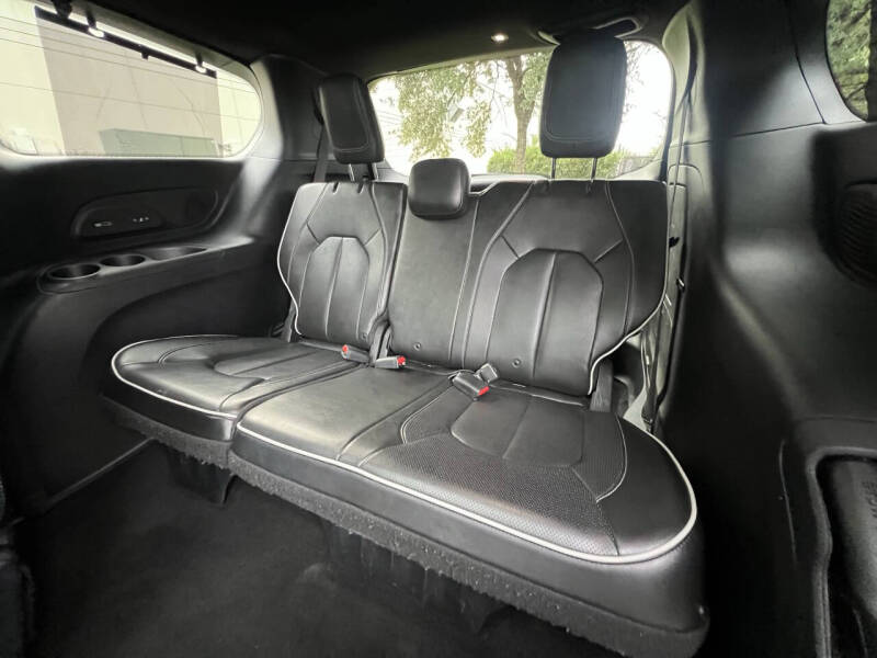 2019 Chrysler Pacifica Limited