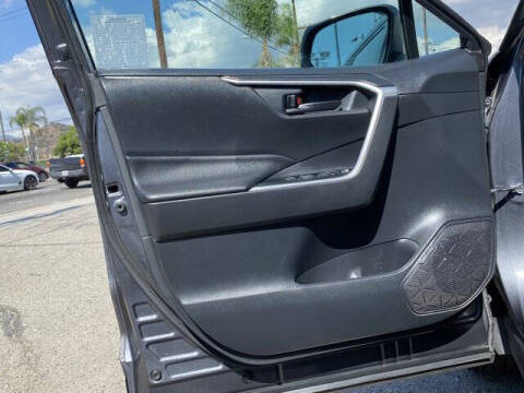 2019 Toyota RAV4 Hybrid LE