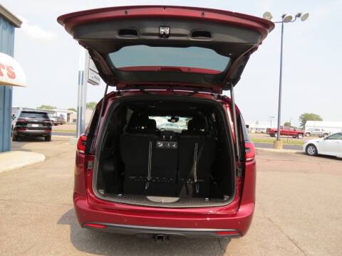 2021 Chrysler Pacifica Touring