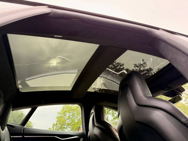 2016 Tesla Model S