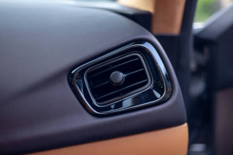 2023 Aston Martin Vantage