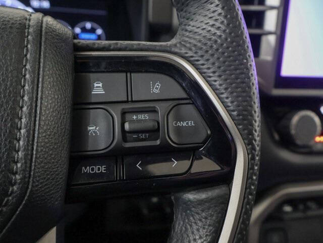 2024 Toyota Sequoia SR5