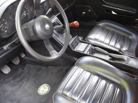 1986 Alfa Romeo Spider Veloce