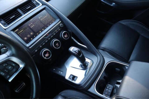 2018 Jaguar E-PACE P300 R-Dynamic S