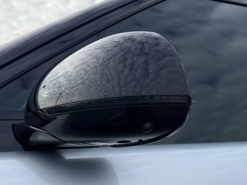 2025 Land Rover Range Rover P400 SE