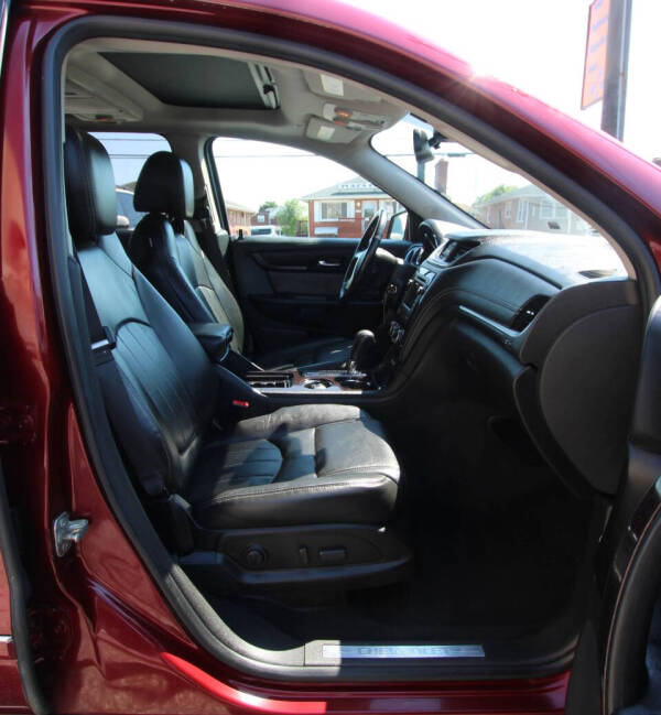 2017 Chevrolet Traverse Premier