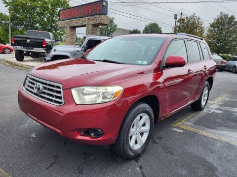2008 Toyota Highlander for sale at I-DEAL CARS in Camp Hill PA