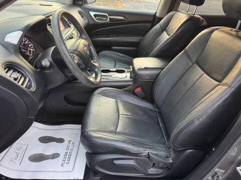 2018 Nissan Pathfinder S