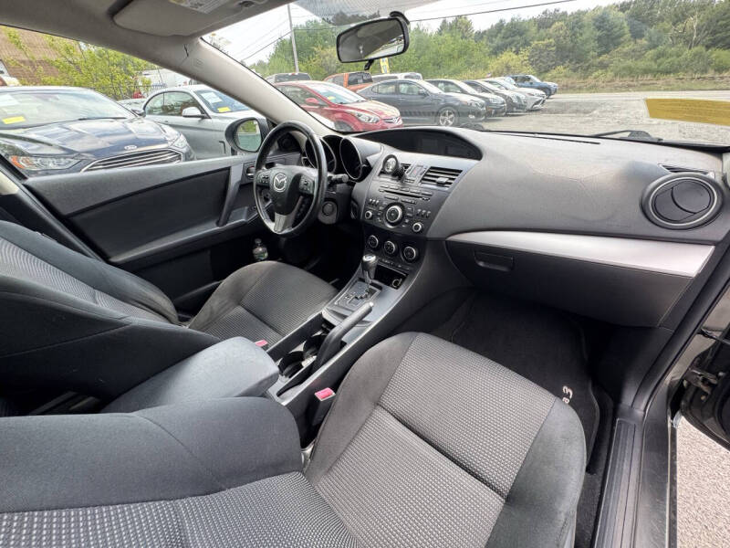 2013 Mazda MAZDA3 i Touring