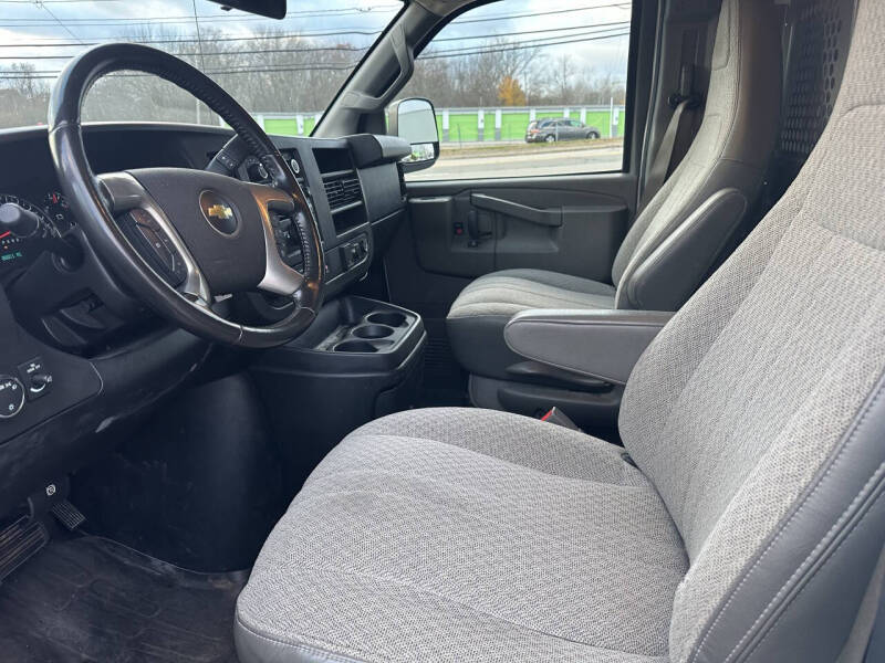 2016 Chevrolet Express 2500