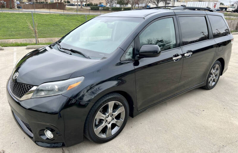2015 Toyota Sienna for sale at GT Auto in Lewisville TX