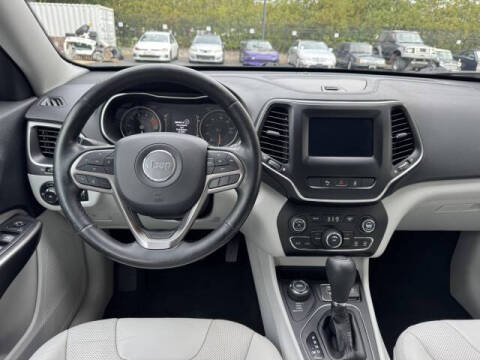 2020 Jeep Cherokee Altitude