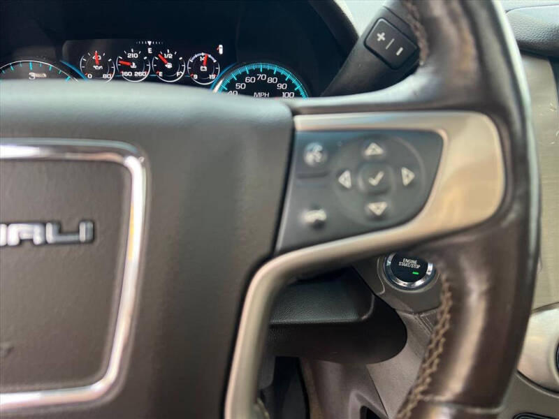 2017 GMC Yukon Denali