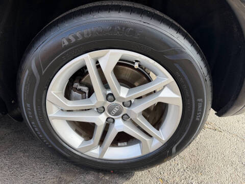 2018 Audi Q5 2.0T quattro Premium