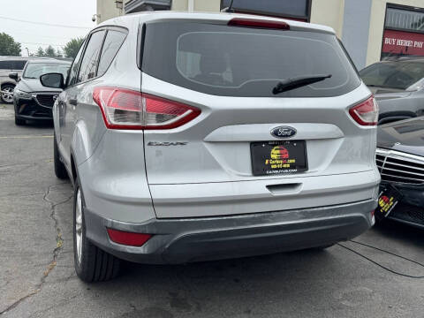 2016 Ford Escape S