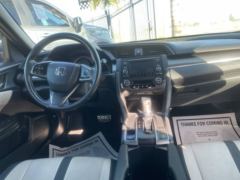 2017 Honda Civic Sport