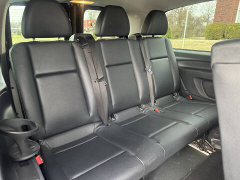 2017 Mercedes-Benz Metris Passenger