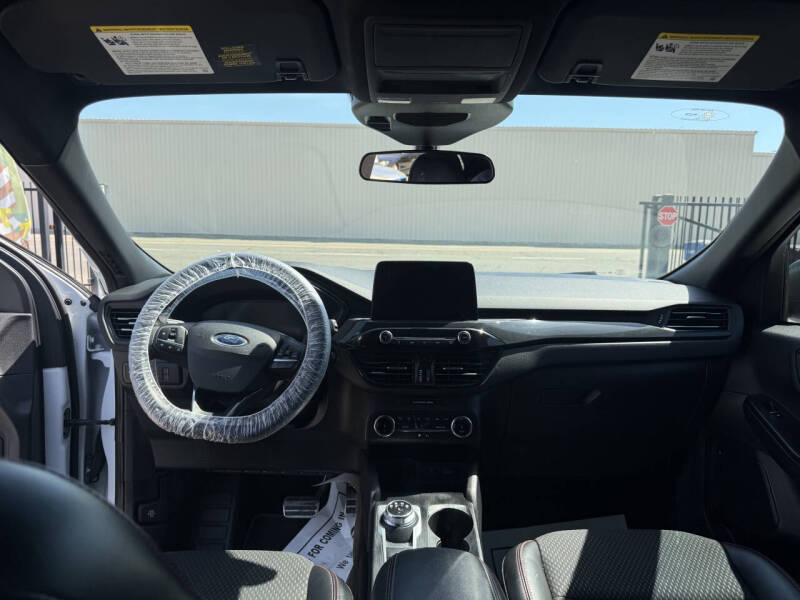 2023 Ford Escape ST-Line