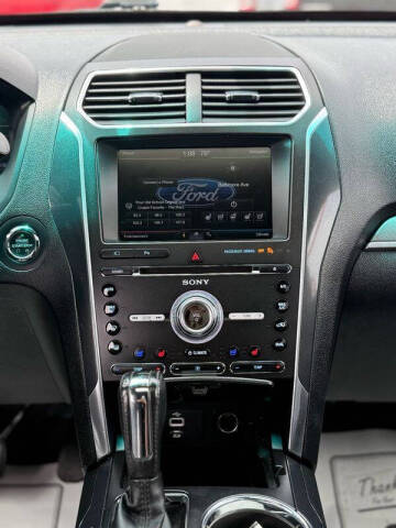 2016 Ford Explorer